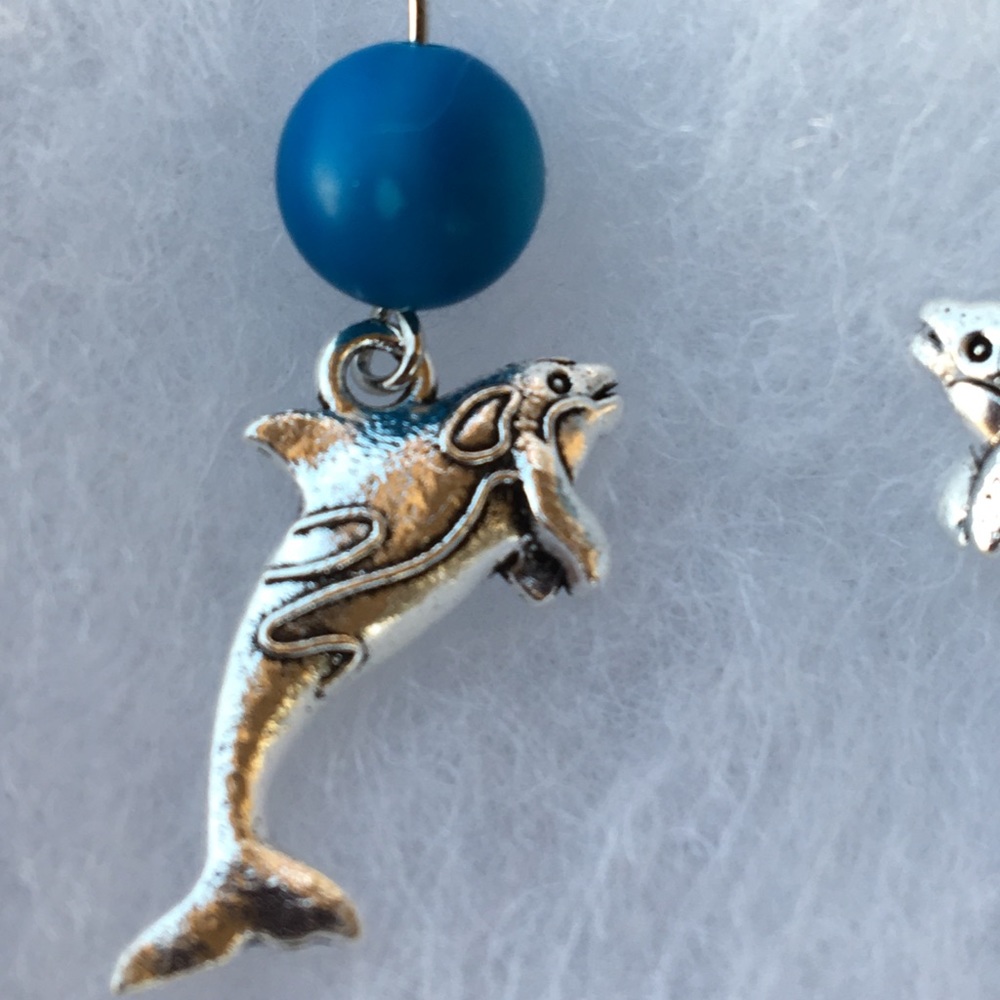 Blue Stripe Agate Whale Earrings - Picture 5 of 8